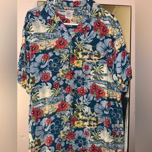 Disney Parks Authentic Mickey Mouse Donald Duck Surfing Aloha Shirt SM